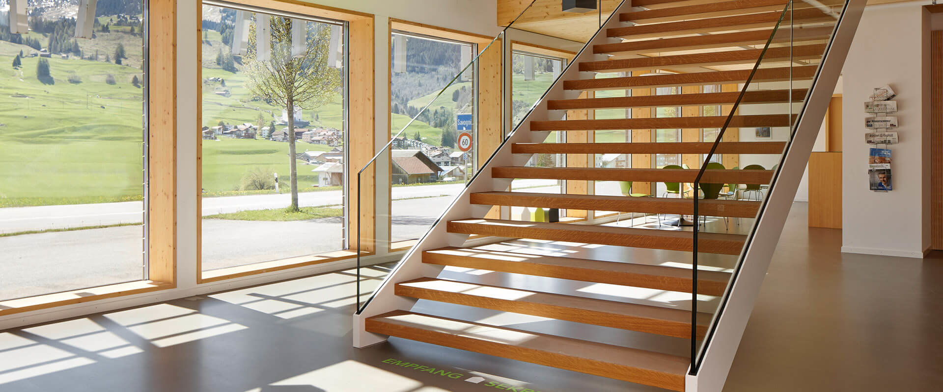 Gewerbegebaeude Uffer Savognin