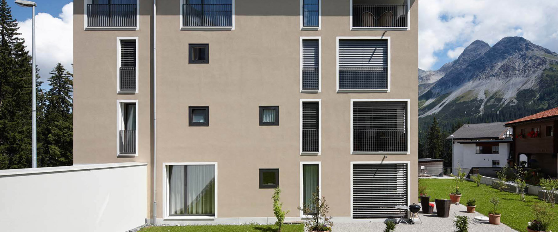 Ueberbauung Roessl  Arosa