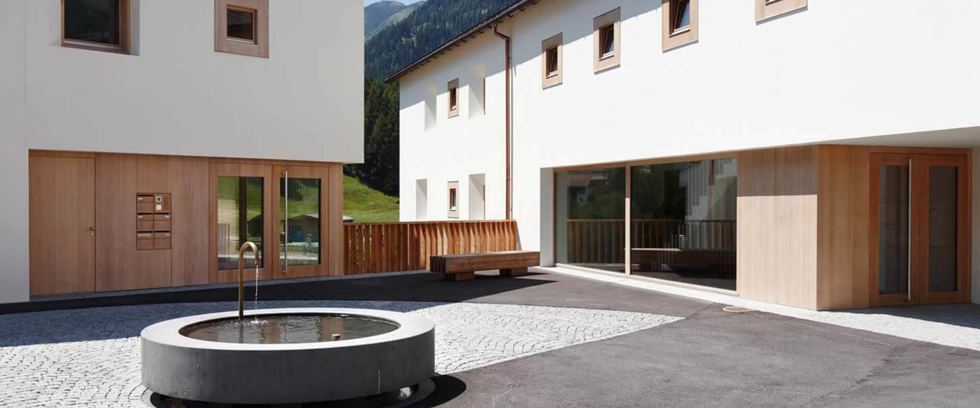 Ueberbauung Curtin Tarasp