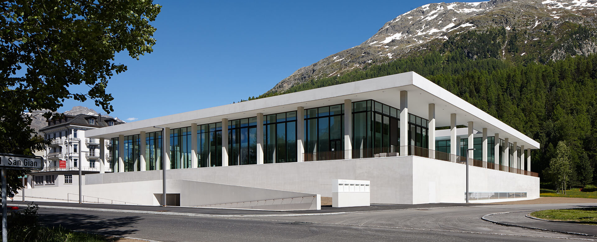 OVAVERVA Hallenbad St Moritz
