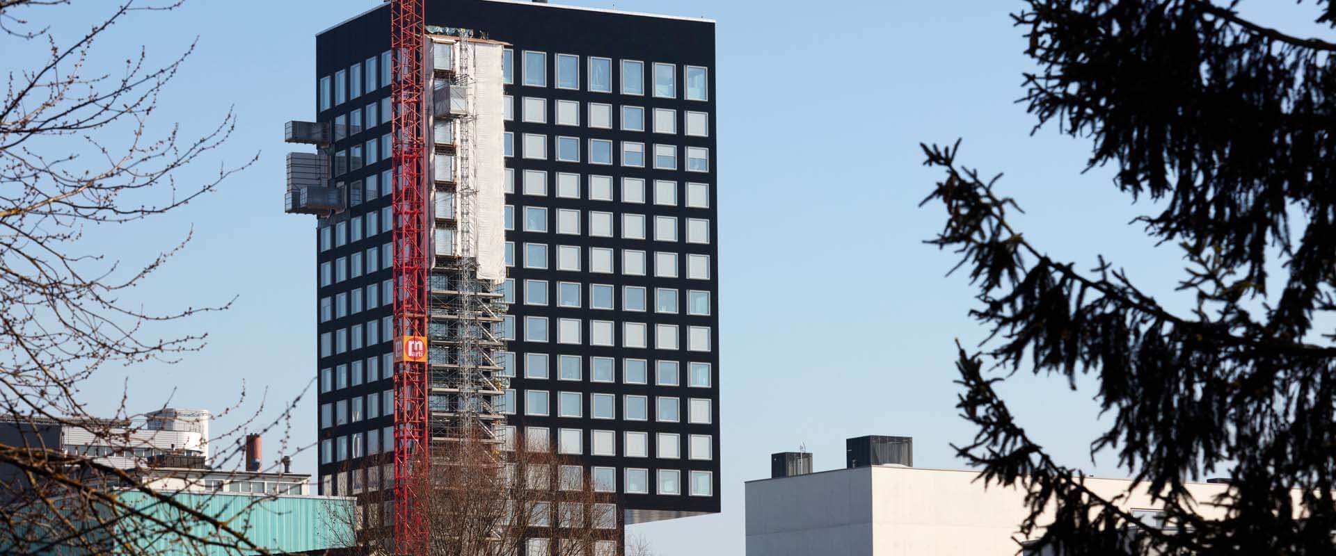 Loewenbraeu Black Tower Zuerich