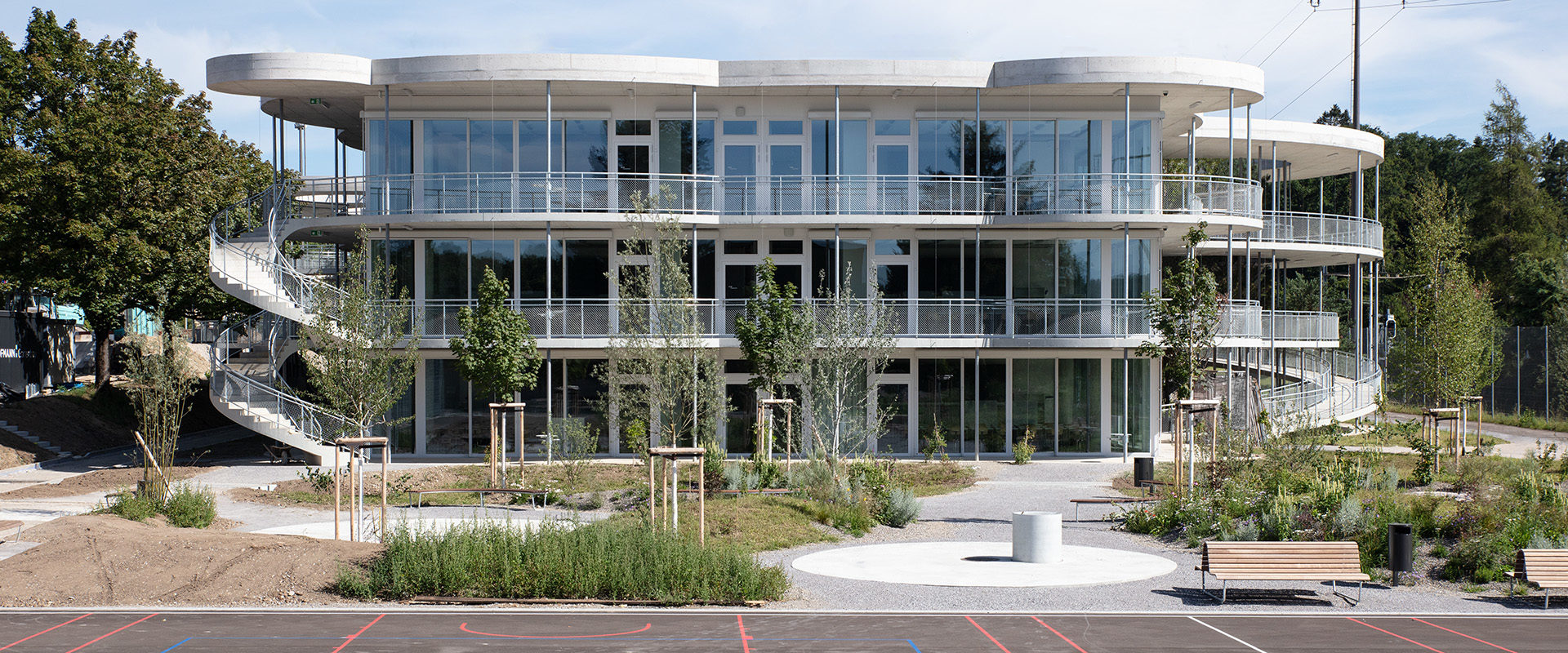 lhaus-Wallrüti-Winterthur-Headerbild1-1920x800px