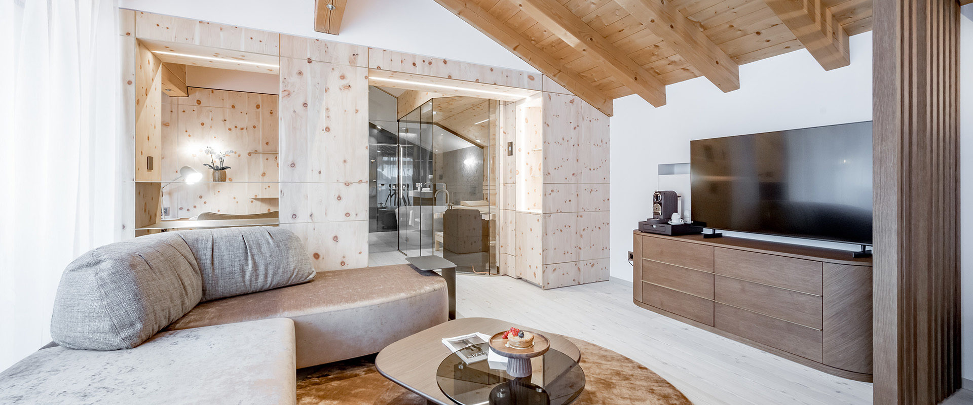 a Montana Slider002 1920x800