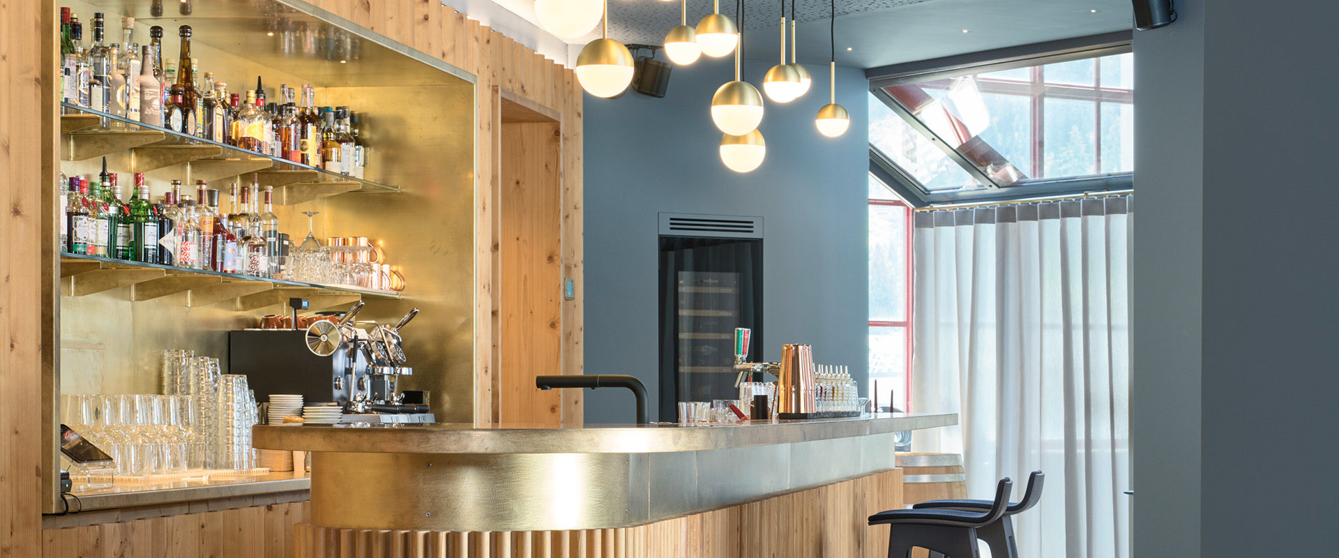 -davos-slider005-1920×800