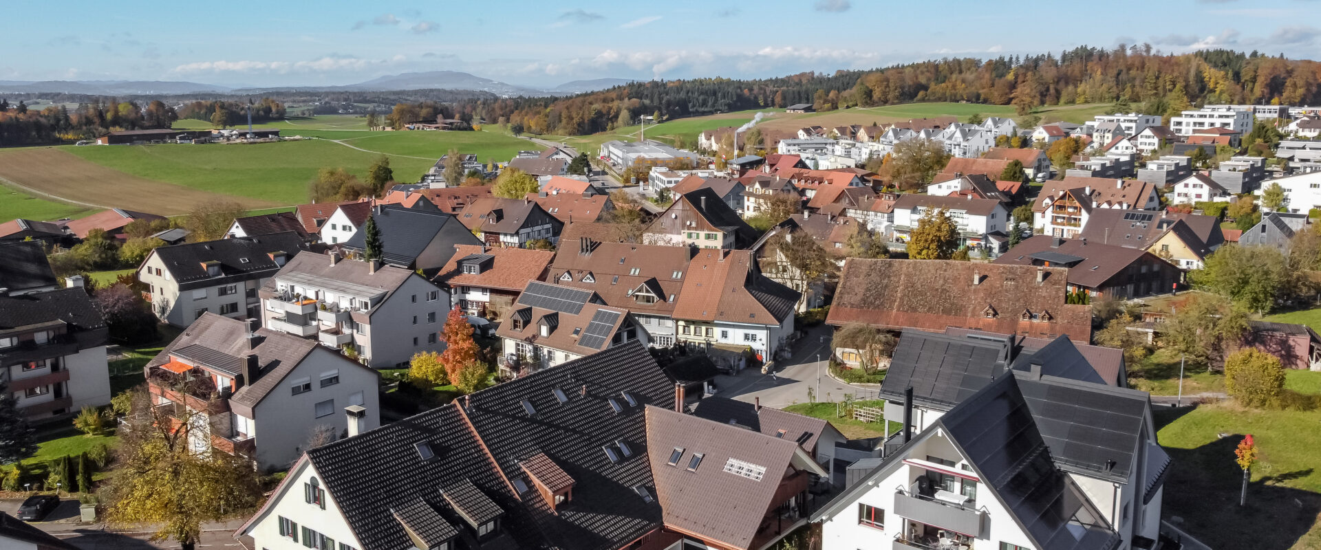 ernhaus und Neubau MFH-3