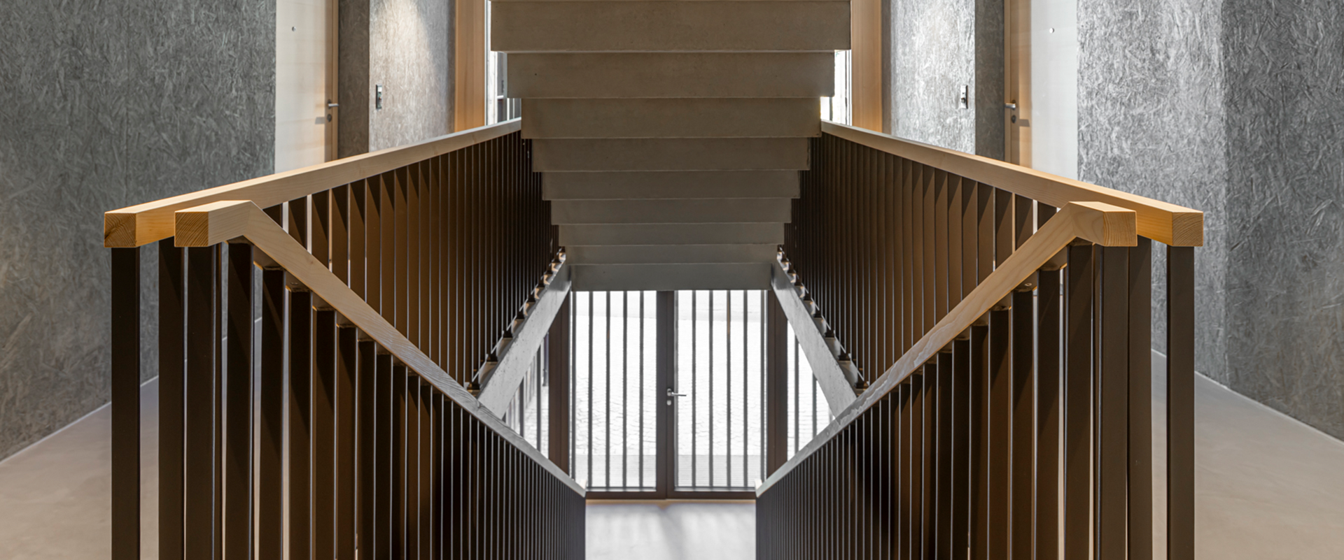 a Scharans Slider3 1920x800px